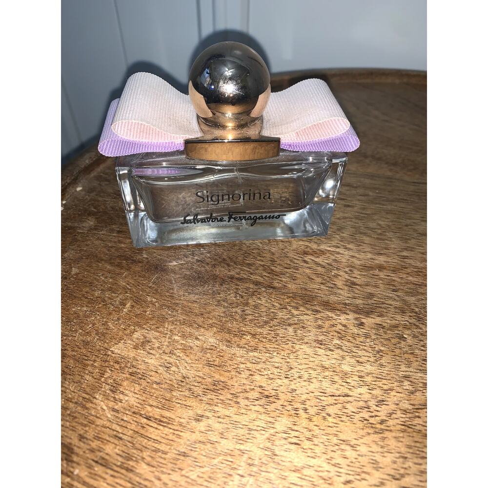 Salvatore‎ Ferragamo Signorina Eau De Parfum Empty Perfume Bottle Floral